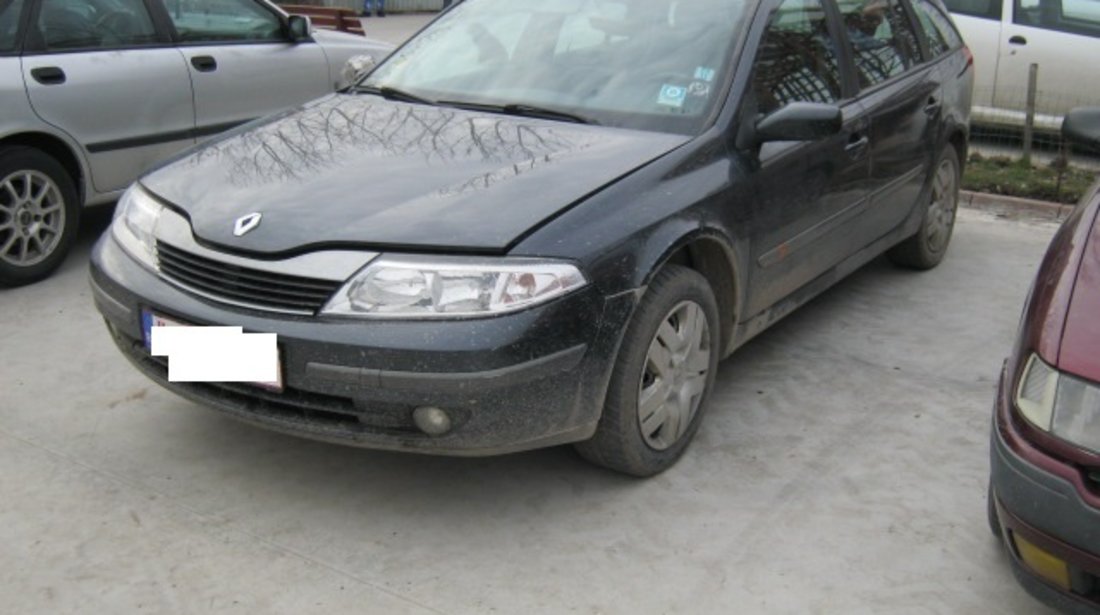 Dezmembrez Renault Laguna  din 2003, 2.2d,