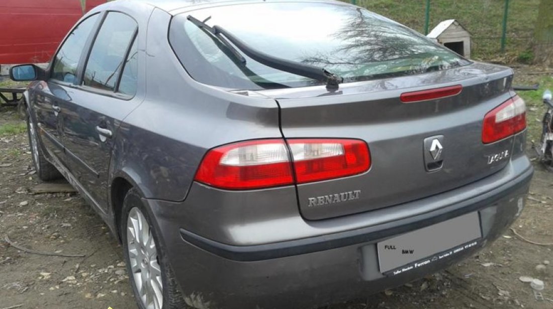 Dezmembrez Renault Laguna