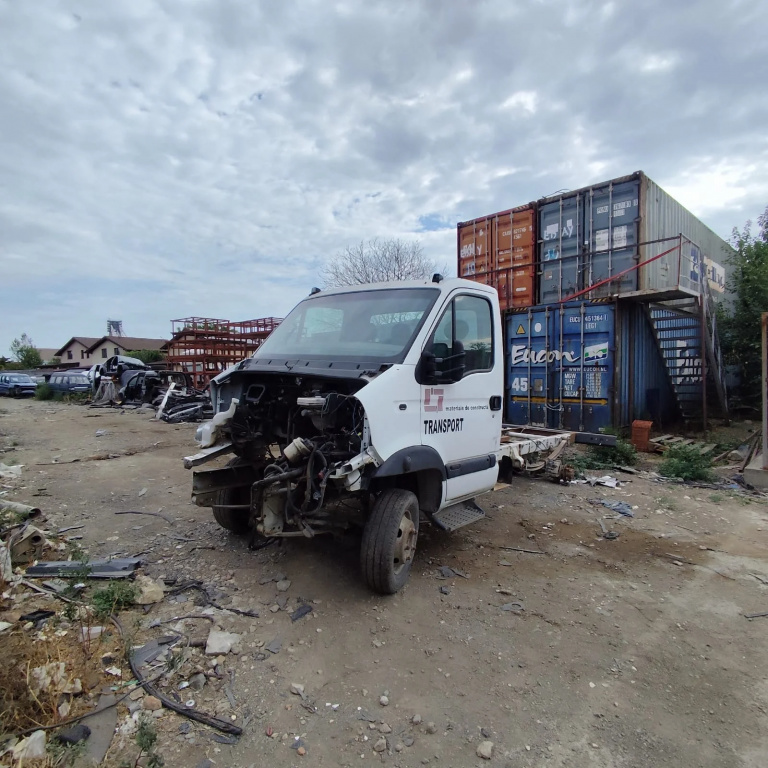 Dezmembrez Renault MASCOTT 1999 - 2013 3.0 DCi DXi 3( CP: 130, KW: 95, CCM: 2953 ) Motorina