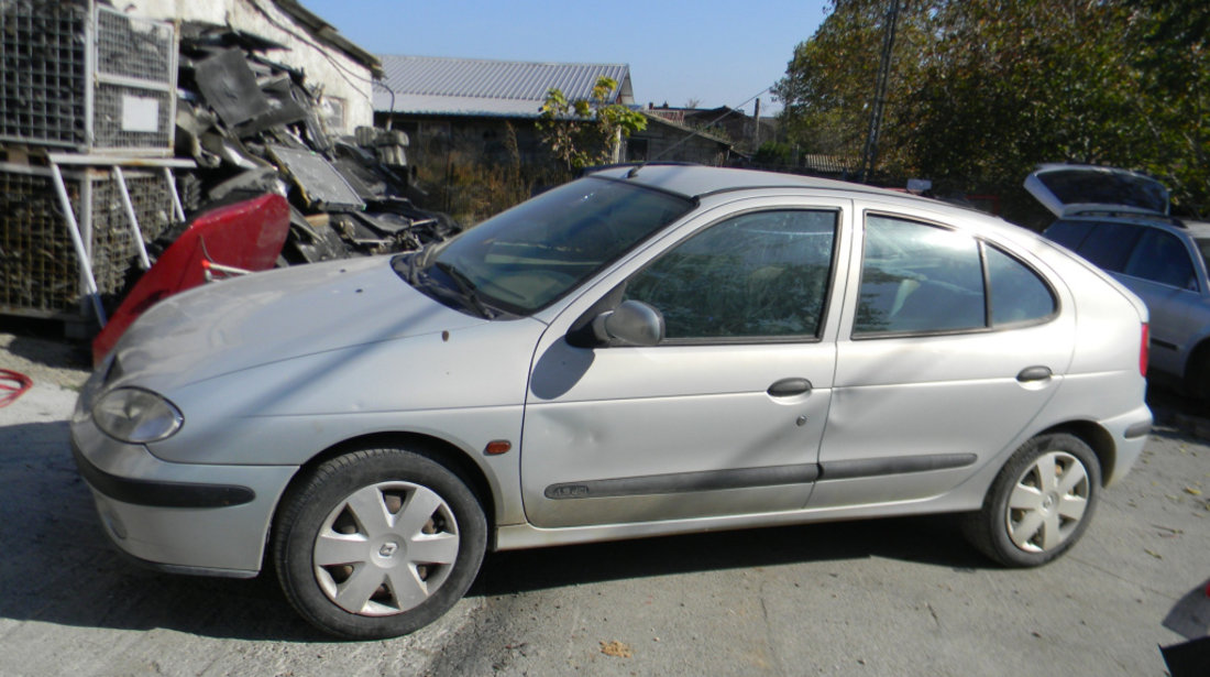 Dezmembrez Renault MEGANE 1 1995 - 2006 1.9 DCi (KA05, KA1F) F9Q 732 ( CP: 102, KW: 75, CCM: 1870 ) Motorina