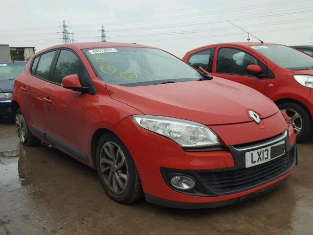 Dezmembrez Renault Megane 1.5dci