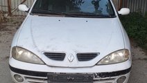 Dezmembrez Renault Megane 1 Kombi 1.6 16 Valve Aut...