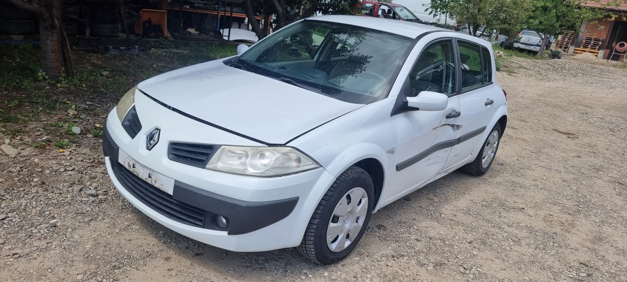 Dezmembrez Renault Megane 2 1.5 DCI 2005 2006 2007 2008