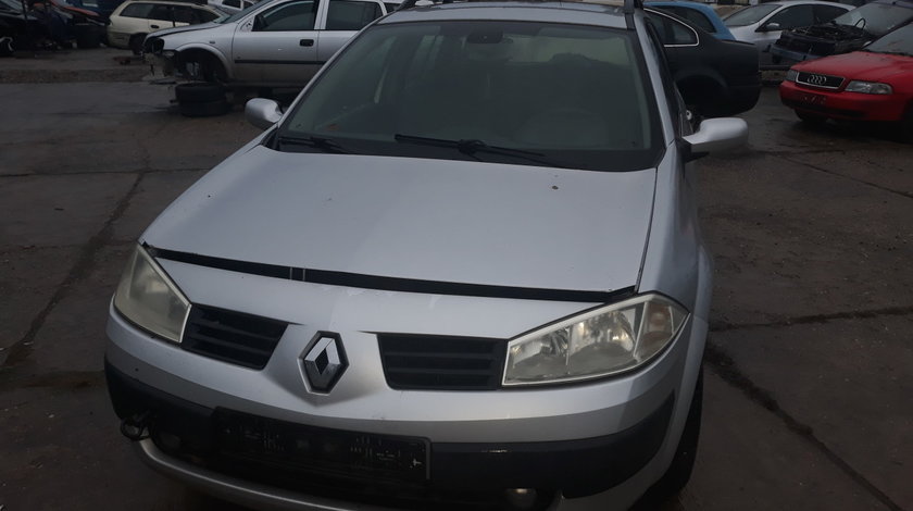 Dezmembrez Renault Megane 2 1.6 16v 2005 Cu Garantie