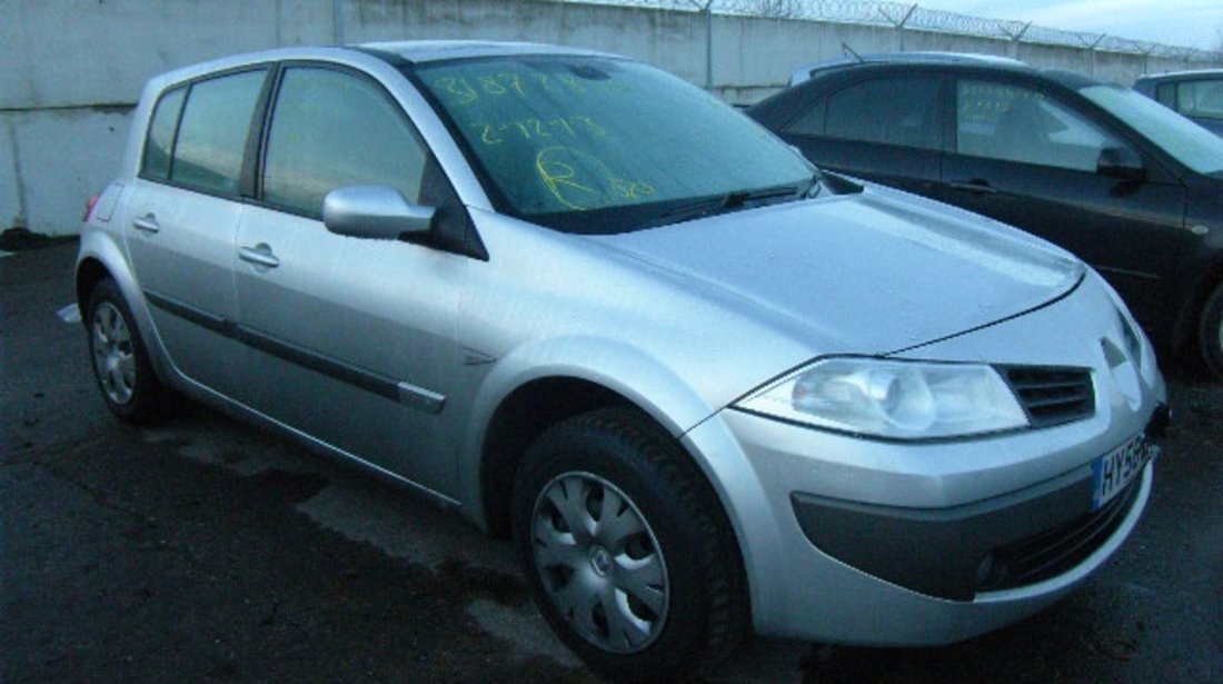 Dezmembrez Renault Megane 2, 1.9dci, orice piesa!