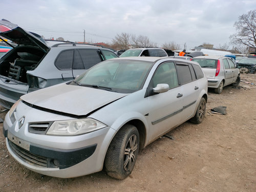 Dezmembrez Renault MEGANE 2 2002 - 2010 1.5 DCi K9K 724 ( CP: 86, KW: 63, CCM: 1461 ) Motorina