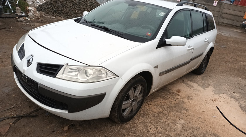 Dezmembrez Renault MEGANE 2 2002 - 2012 1.9 DCi F9Q 804 ( CP: 131, KW: 96, CCM: 1870 ) Motorina