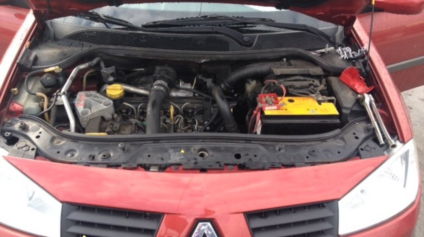 Dezmembrez Renault Megane 2 2005 1.5 dci
