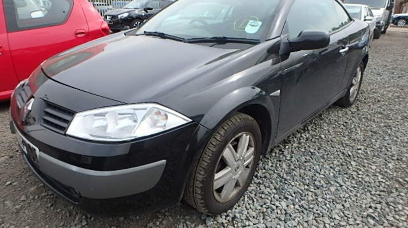 Dezmembrez Renault Megane 2 cabrio, 1.5dci, orice piesa!