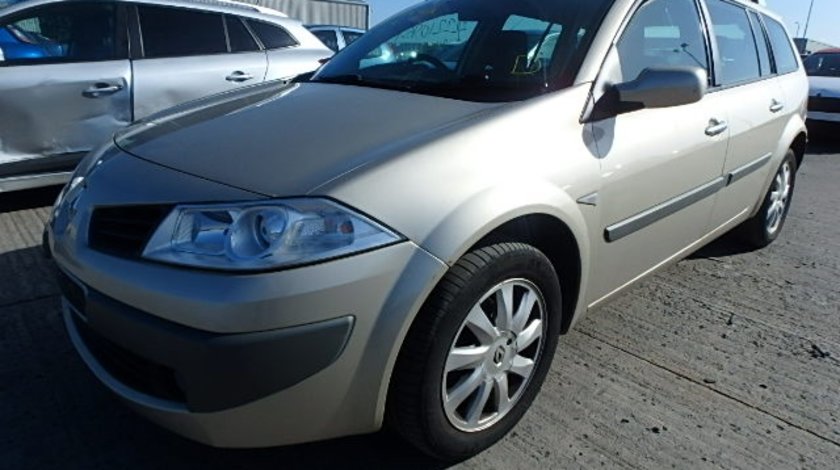 Dezmembrez Renault Megane 2 combi, 1.5dci