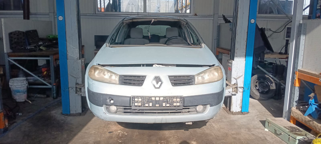 Dezmembrez Renault Megane 2 [Fabr 2002-2008]