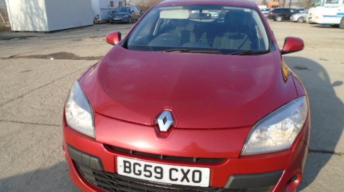 Dezmembrez Renault Megane 3 1.5 Dci Euro 4