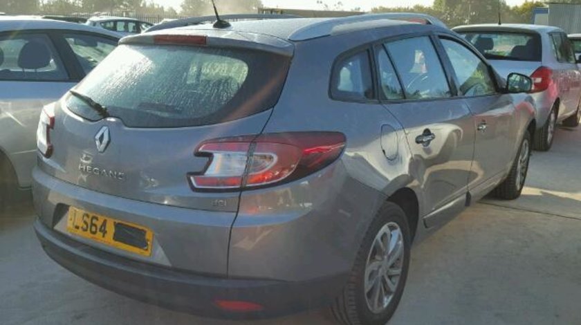 Dezmembrez Renault Megane 3 combi 1.5diesel