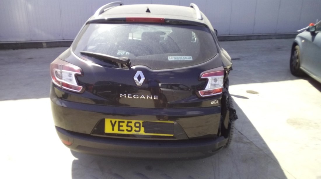 Dezmembrez Renault Megane, an 2009