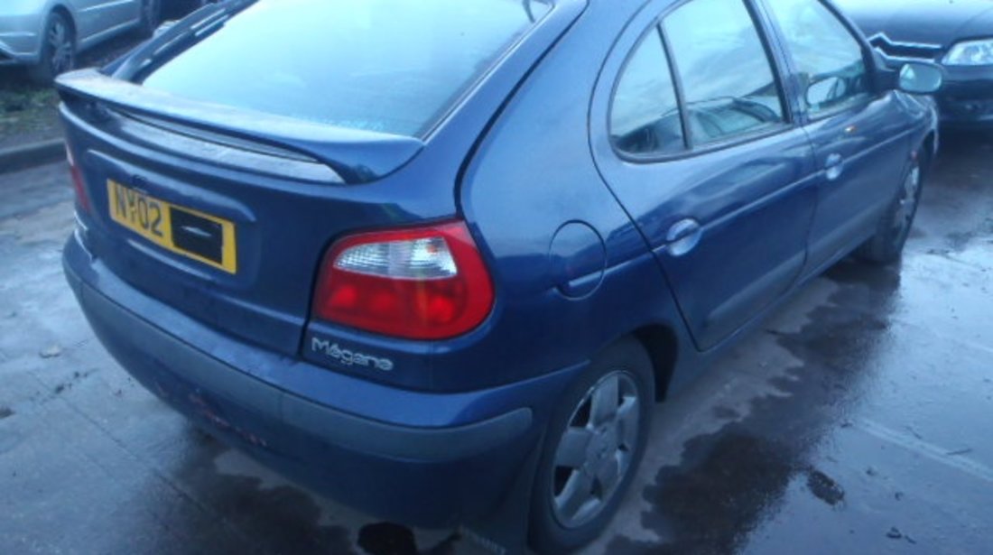 Dezmembrez Renault Megane din 2002, 1.6b,