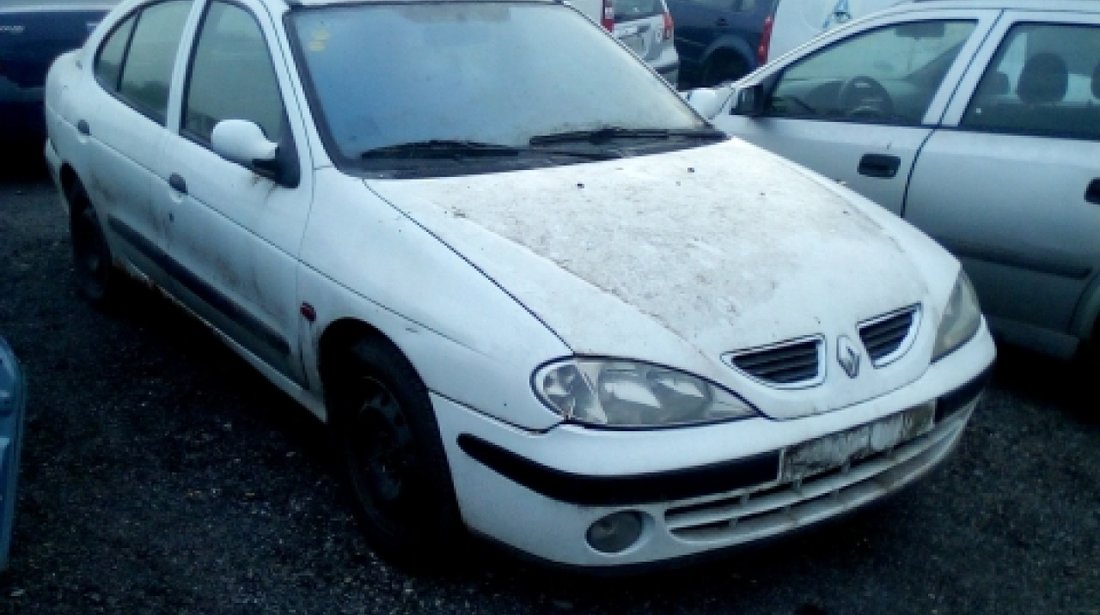 Dezmembrez Renault Megane I Classic, an 1999, motorizare 1.9 DTI