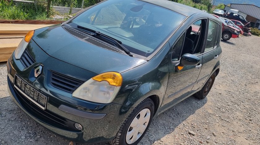 Dezmembrez Renault Modus 1.4 benzina 2005 2006 2007 2008