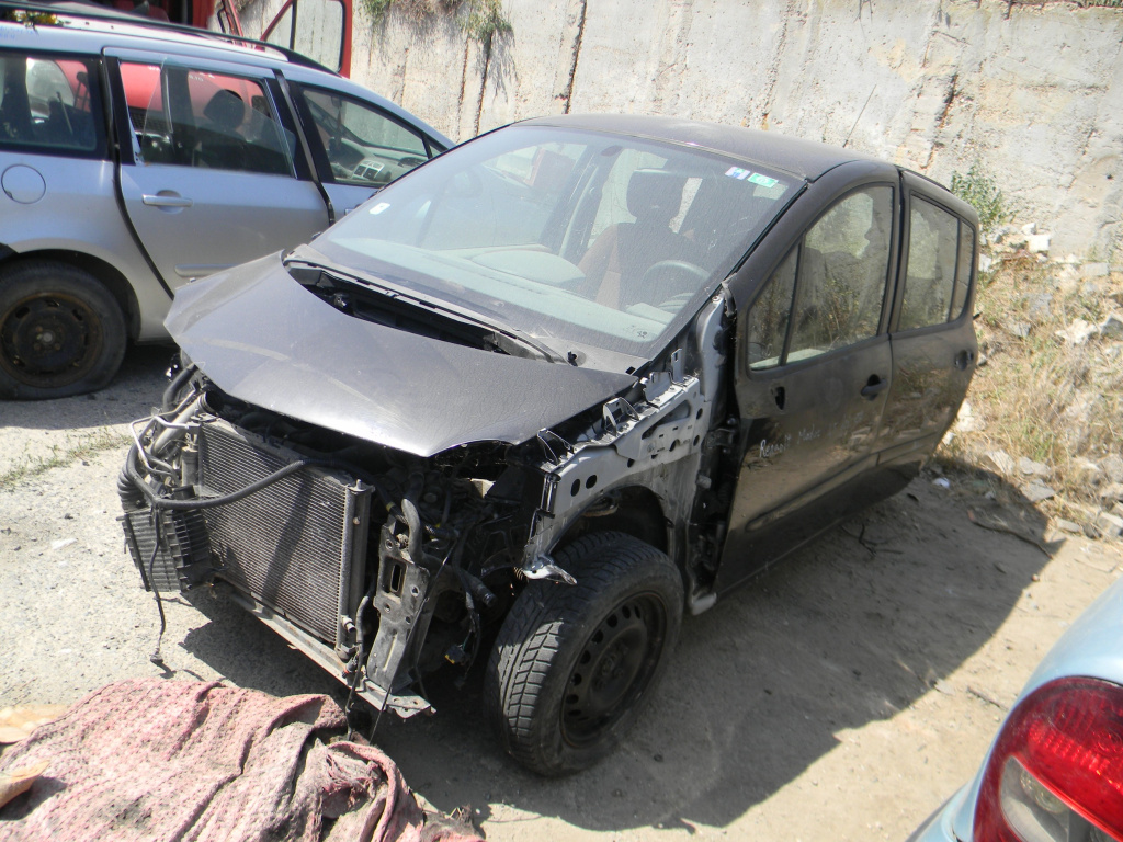Dezmembrez Renault MODUS (F/JP0) 2004 - 2012 1.5 DCi (FP0F, JP0F) K9K 766 ( CP: 86, KW: 63, CCM: 1461 ) Motorina
