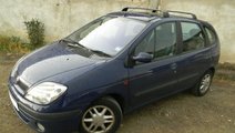 Dezmembrez Renault Scenic 1.6i 16V 2000