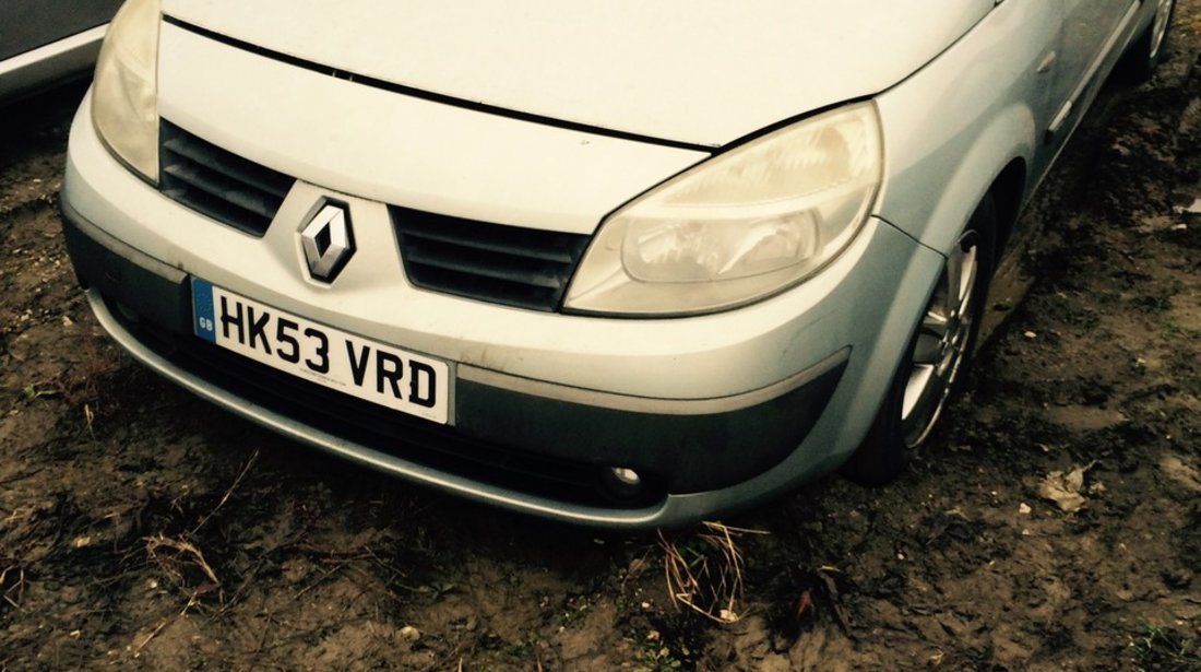 Dezmembrez Renault Scenic ,2003,diesel