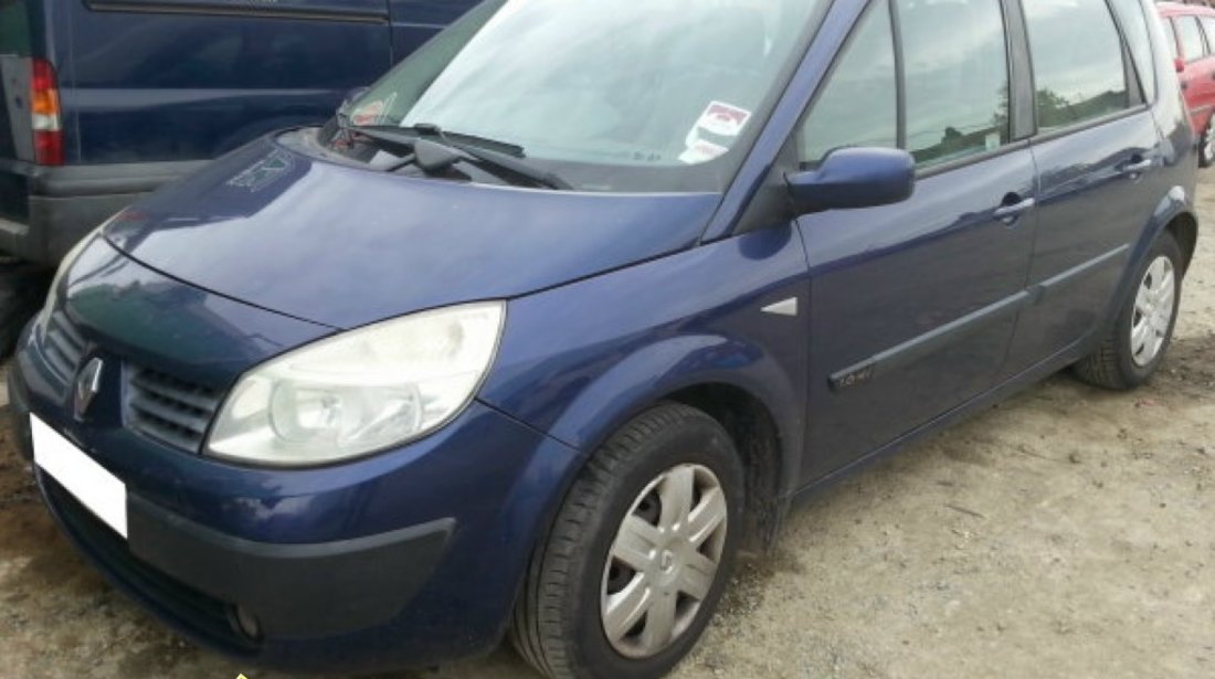 Dezmembrez Renault Scenic II 1.5 dCI 2006