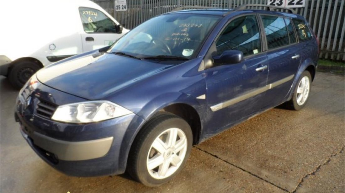 Dezmembrez Renault Scenic Megane Laguna