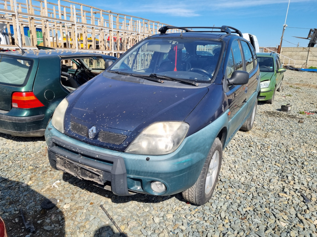 Dezmembrez Renault SCENIC RX4 2000 - 2003