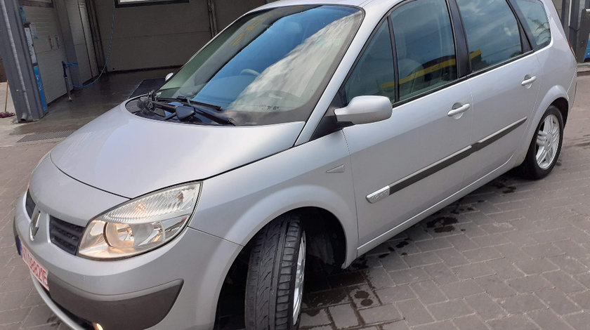 DEZMEMBREZ RENAULT SCENIG GRAND 2 1.9 DCI 130CAI F9Q DPF 7 LOCURI GRI UK VOLAN DREAPTA 70,000 MILE