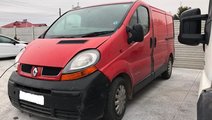 Dezmembrez Renault Trafic 1.9 dci 2007