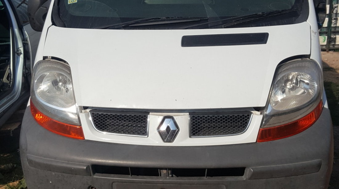 Dezmembrez renault trafic 2.0 dci 6 trepte euro 4