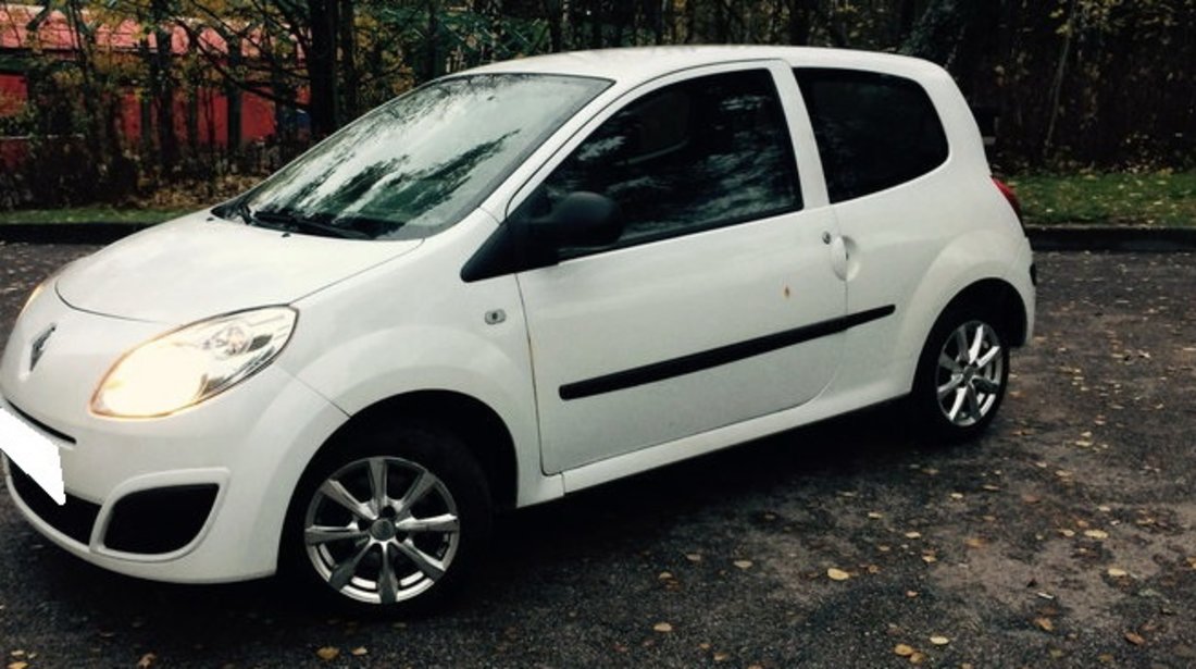 Dezmembrez Renault Twingo II,1.2i 16V, 2009