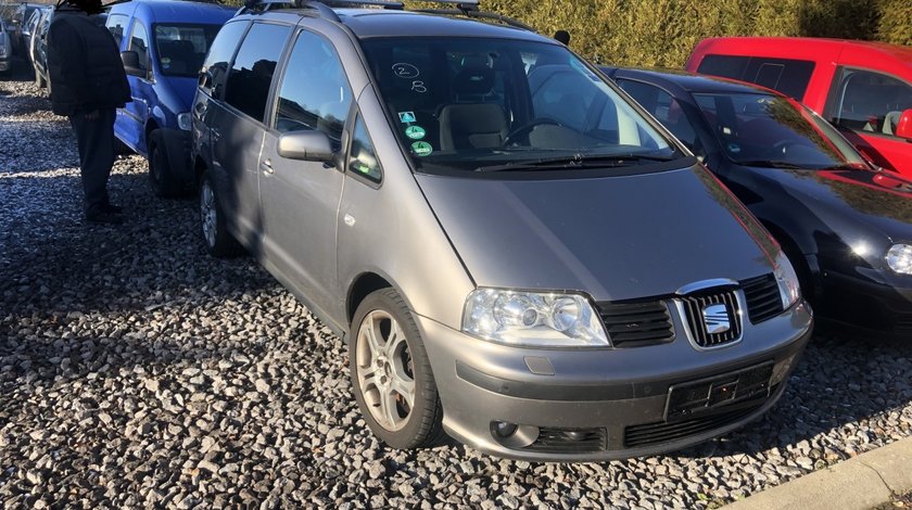 Dezmembrez Seat Alhambra 2008 2.0 tdi cod motor BRT