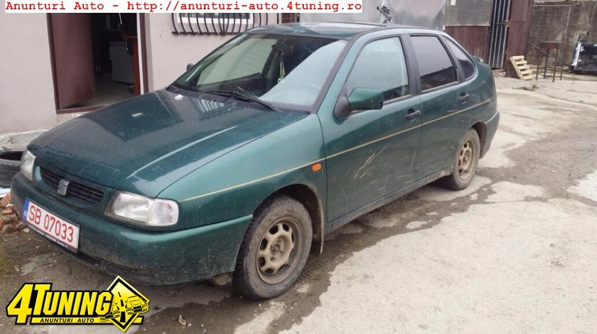 Dezmembrez Seat Cordoba 1 6 benzina 1998