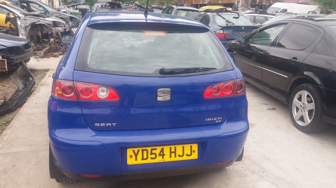 Dezmembrez Seat Ibiza 2002 2007 1,2 12 Valve Albastra