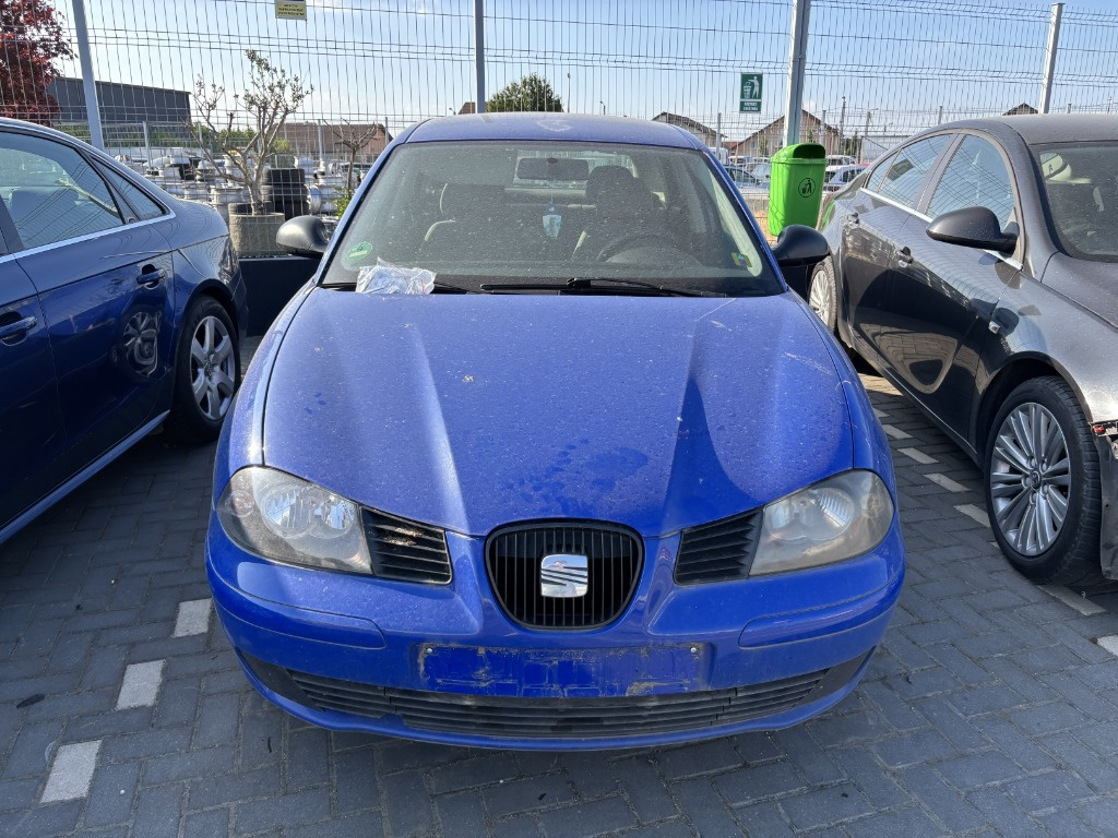 Dezmembrez Seat Ibiza 4 (6L1) 1.2 benz 2004, AZQ