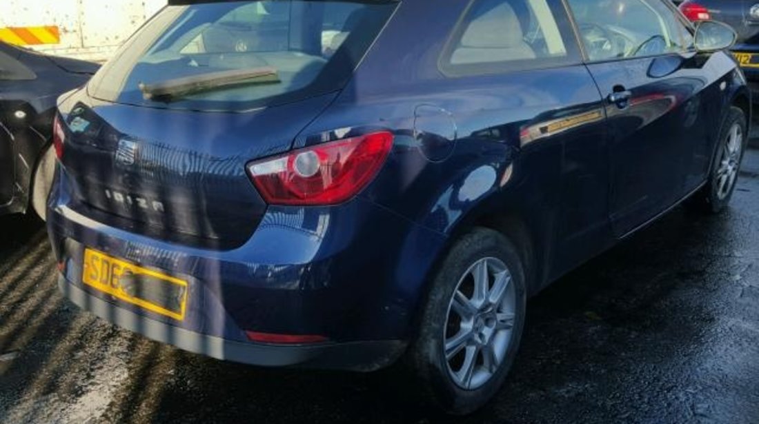 Dezmembrez Seat Ibiza 5, 1,4benzina