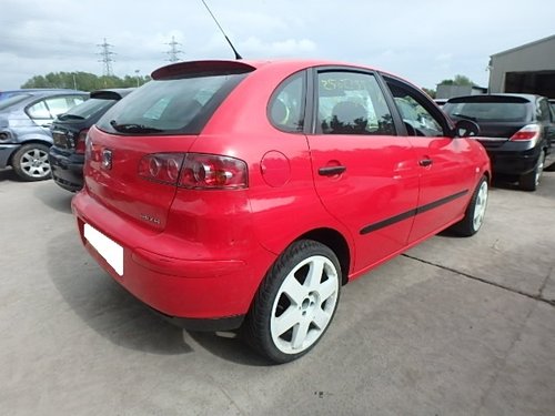 Dezmembrez SEAT IBIZA 6L an fab. 2002, 1.2i