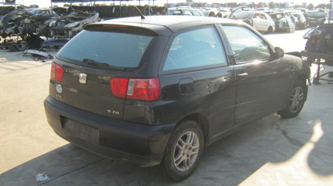 Dezmembrez Seat Ibiza din 2000,  1.4b,