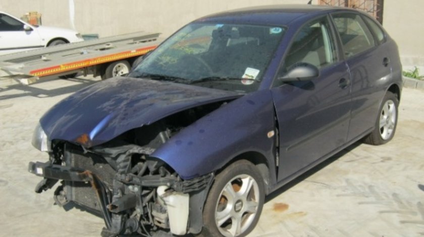 Dezmembrez Seat Ibiza din 2004, 1.2 b,