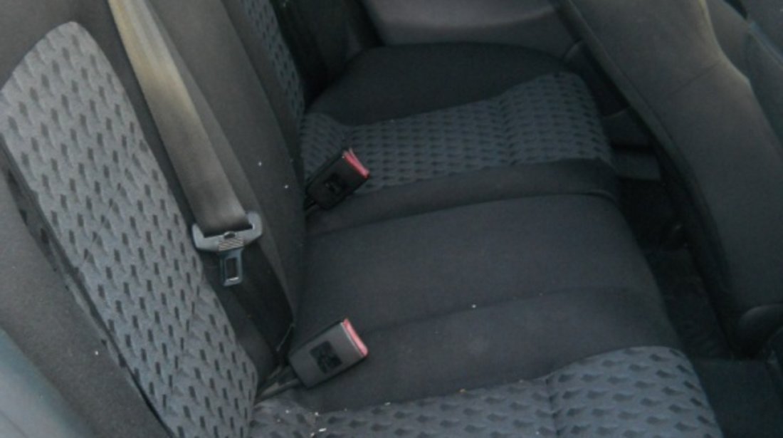 dezmembrez seat leon 1.9 tdi 110 cai asv