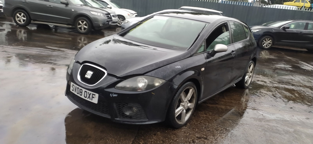 Dezmembrez Seat Leon (1P1) [Fabr 2005-2011]