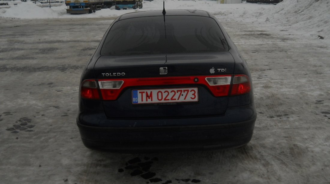 dezmembrez seat toledo 1.9 tdi 80 kw 110 cai ahf