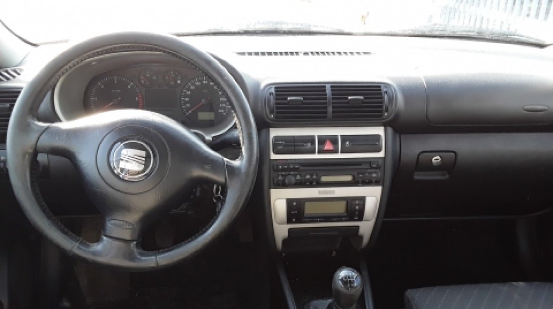 Dezmembrez Seat Toledo II, an 2002, motorizare 1.9 TDI