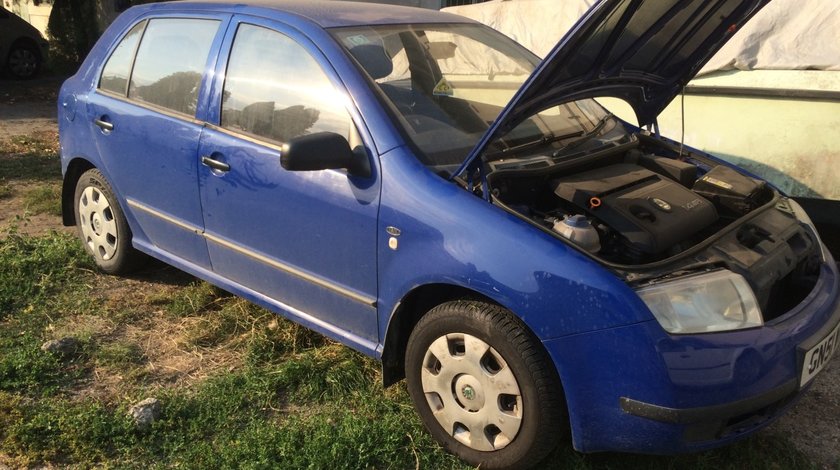Dezmembrez SKODA FABIA 1.4 an 2001
