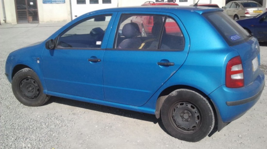 Dezmembrez skoda fabia 1 4 mpi din 2002