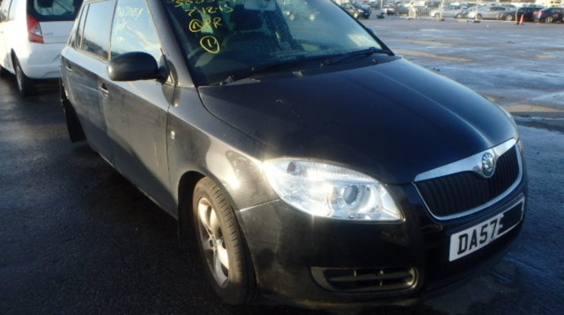 Dezmembrez Skoda Fabia 2, 1.2b, orice piesa!