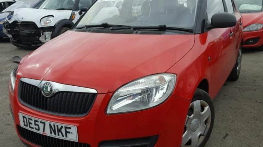 Dezmembrez Skoda Fabia 2, 1.2b