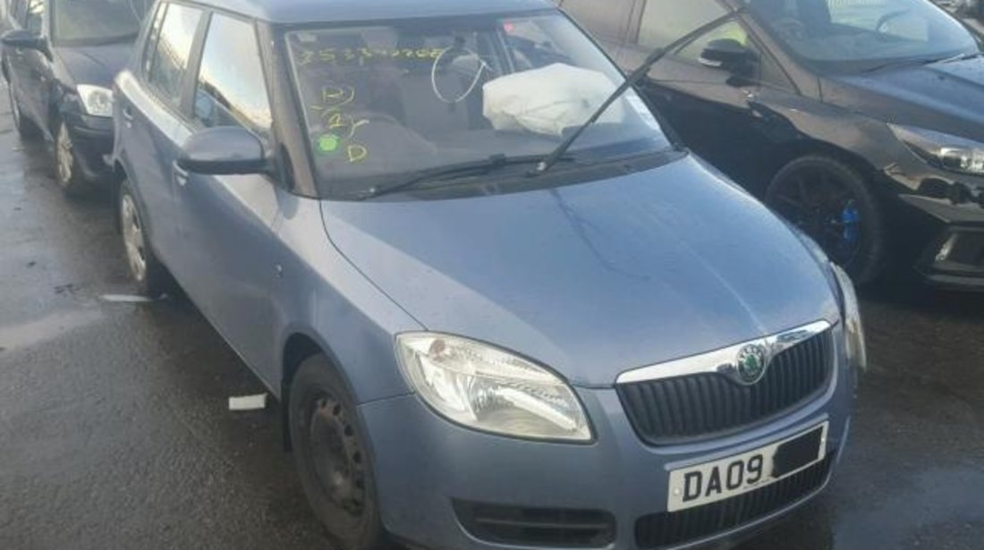 Dezmembrez Skoda Fabia 2, 1.4tdi