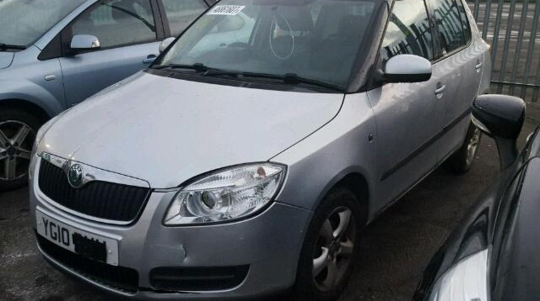 Dezmembrez Skoda Fabia 2 1.4tdi