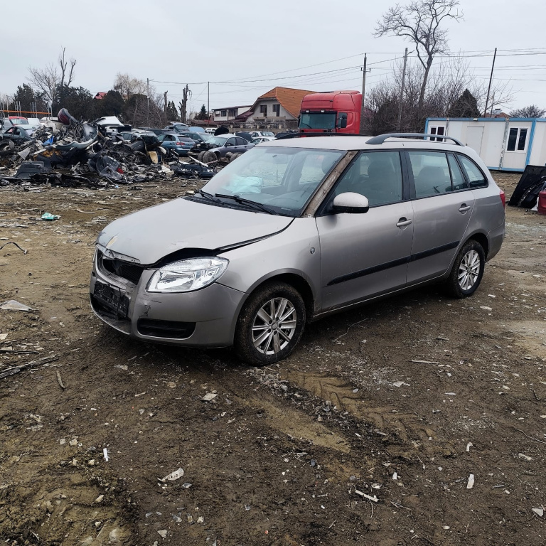 Dezmembrez Skoda FABIA 2 2007 - 2014 1.2 BZG ( CP: 70, KW: 51, CCM: 1198 ) Benzina